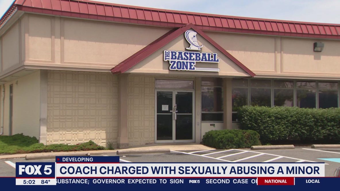 Baseball coach allegedly showed sexually explicit photos to young clients in Gaithersburg